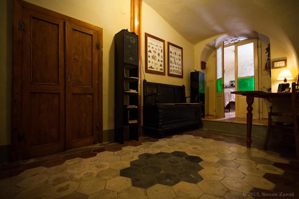 Piazza San Pantaleo Bed & Breakfast Сорсо Екстериор снимка